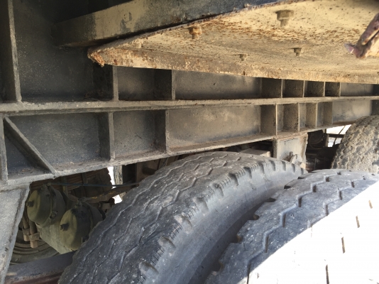 ขายหางพ่วง  สามมิต  3  เพลา. ยัด  ปี 40    สนใจติดต่อ  081 - 6079515