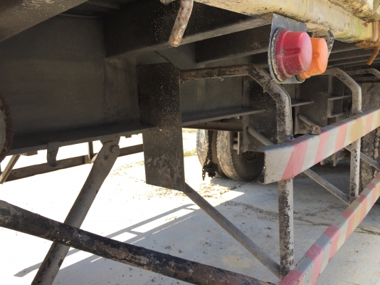 ขายหางพ่วง  สามมิต  3  เพลา. ยัด  ปี 40    สนใจติดต่อ  081 - 6079515