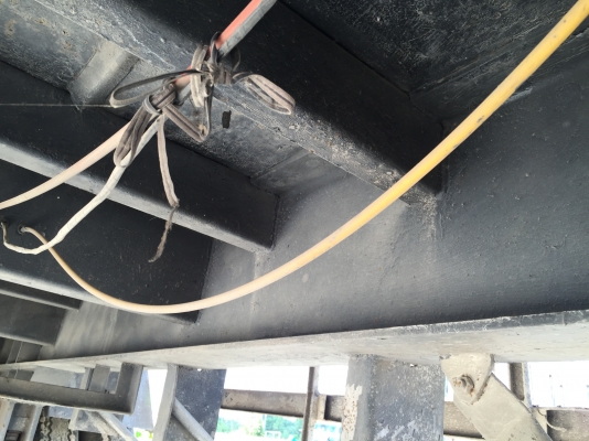 ขายหางพ่วง  สามมิต  3  เพลา. ยัด  ปี 40    สนใจติดต่อ  081 - 6079515