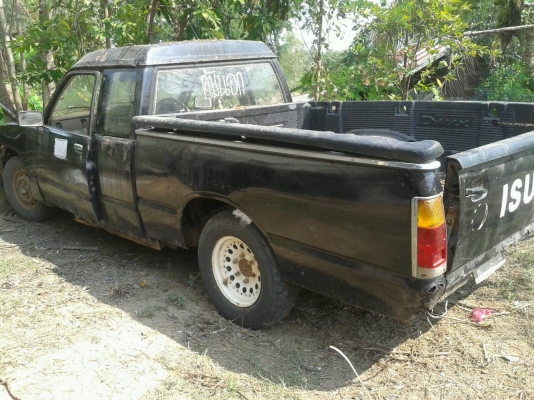 ขายรถอิซูซุ KB แค็ป แต่ไม่มีเครื่องไม่มีเกียร์ ระบบทุกอย่างอยู่ครบหมด