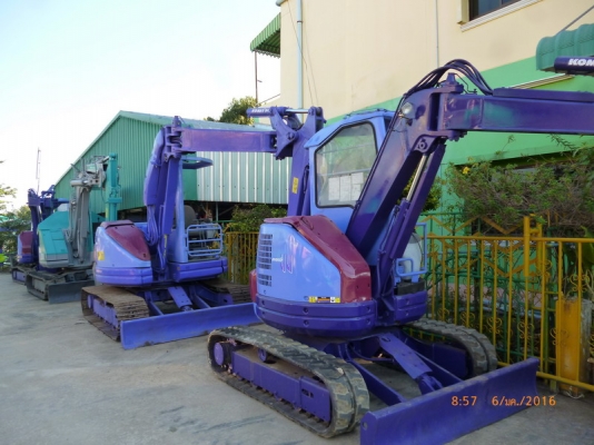ขาย รถขุด KOMATSU PC28UU-2E ขาย รถขุด KOMATSU PC28UU-2E