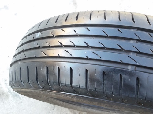 ขายยาง185/60/15 ปี 14 ROADSTONE 4 เส้น
