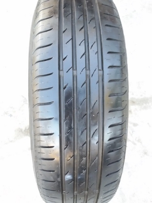 ขายยาง185/60/15 ปี 14 ROADSTONE 4 เส้น