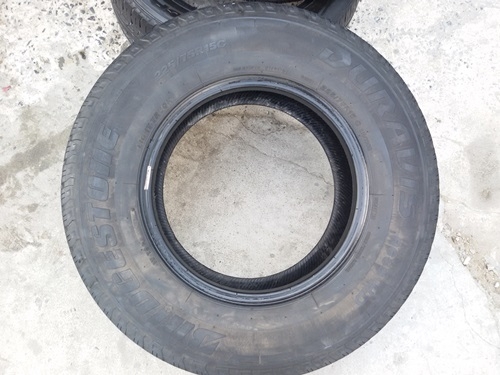 ขายยาง225/70/15 ปี 14 BRIDGESTONE DURANIS   4 เส้น