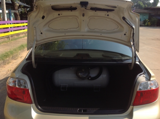 วีออส1.5E IVORY Airbag/ABS เกียAUTo เครื่อง1,500cc เครื่องดี แอร์เย็น ขับดีก.ไฟฟ้า ซ.ล็อค ปรับข้างไฟฟ้า ล้อแม็ก CD mp3 ภาษี60 เอกสารพร้อมโอน