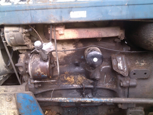 รถไถ่นาฟอร์ด  6600 T3  อุปกรณ์3ชิ้น  พร้อมใช้งาน  เล่มพร้อม  ....