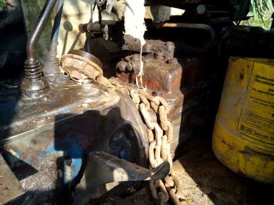 รถไถ่นาฟอร์ด  6600 T3  อุปกรณ์3ชิ้น  พร้อมใช้งาน  เล่มพร้อม  ....