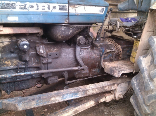 รถไถ่นาฟอร์ด  6600 T3  อุปกรณ์3ชิ้น  พร้อมใช้งาน  เล่มพร้อม  ....