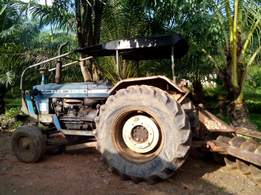 รถไถ่นาฟอร์ด  6600 T3  อุปกรณ์3ชิ้น  พร้อมใช้งาน  เล่มพร้อม  ....