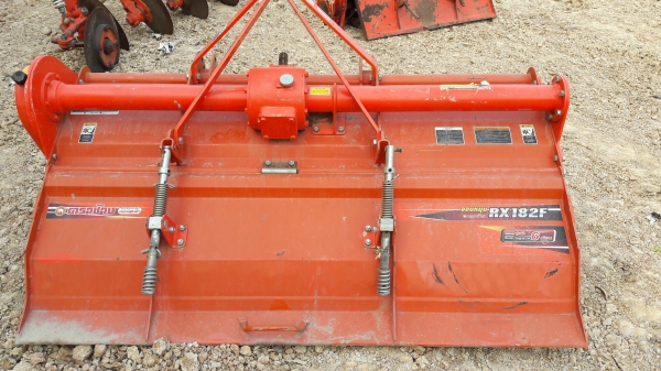 ขายรถไถL4708ใบมีดผาล4พร้อมใช้ครับ ขายรถไถL4708ใบมีดผาล4พร้อมใช้ครับ