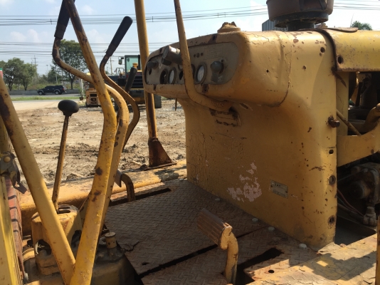 ขายแทรคเตอร์CAT D4D ตีนเป็ด สวยๆพร้อมใช้งาน ขายแทรคเตอร์CAT D4D ตีนเป็ด สวยๆพร้อมใช้งาน