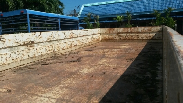 รถบรรทุก 6 ล้อ HINO MEGA FG เก่าเก็บไม่ได้ใช้งาน ปีจดทะเบียน 2551 รถบรรทุก 6 ล้อ HINO MEGA FG เก่าเก็บไม่ได้ใช้งาน ปีจดทะเบียน 2551