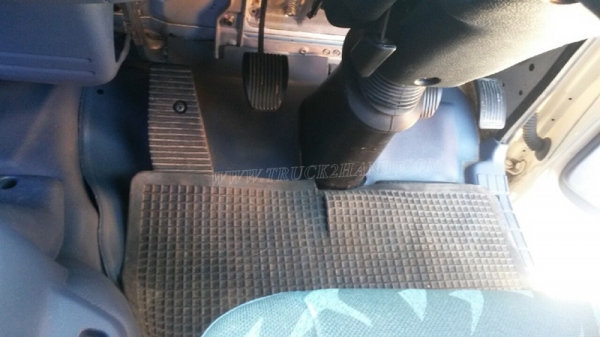 รถบรรทุก 6 ล้อ HINO MEGA FG เก่าเก็บไม่ได้ใช้งาน ปีจดทะเบียน 2551 รถบรรทุก 6 ล้อ HINO MEGA FG เก่าเก็บไม่ได้ใช้งาน ปีจดทะเบียน 2551