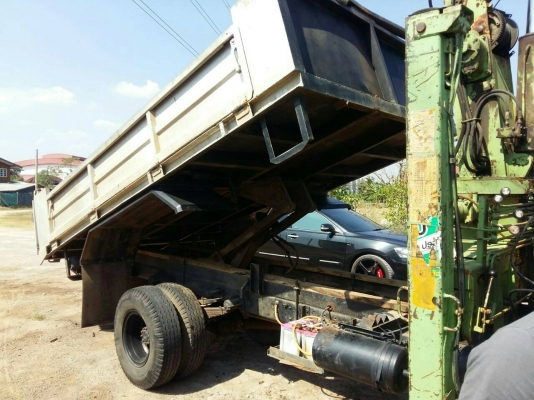 รถหกล้อดั้ม KM500 ติดเครน 2.5 ธานาโด เครื่องดีคันซีสวย เครนใช้งานได้ปกติ ภาษีไม่ขาด เล่มทะเบียนชุดโอนครบ