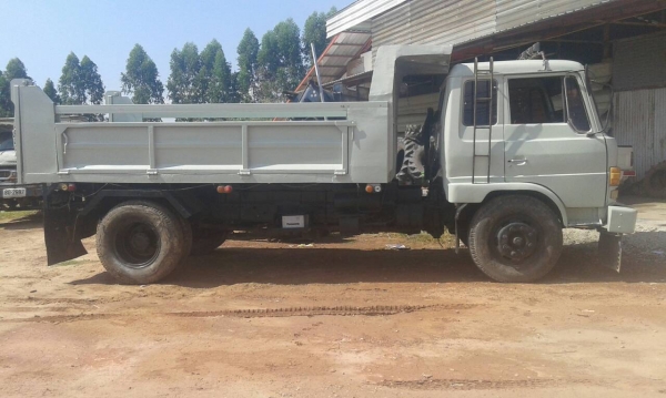 หกล้อดั้ม ฮีโน่ FF176 EH700 พ.เวอร์ สโลสกลาง ช่วงล่างใหญ่ ยาง900 สภาพดีพร้อมใช้งาน ทะเบียนพร้อมโอน