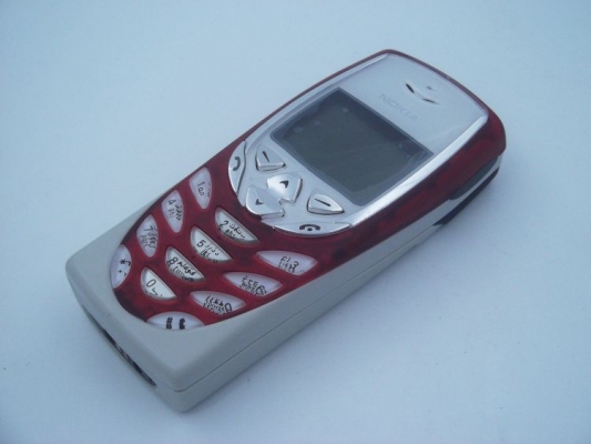 NOKIA 8310 เครื่องใหม่ค้างสต็อก สวยๆ ครับ