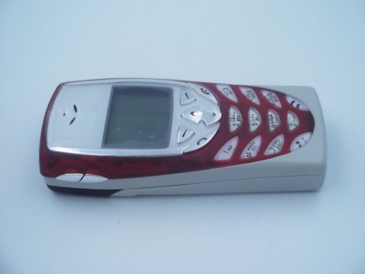 NOKIA 8310 เครื่องใหม่ค้างสต็อก สวยๆ ครับ