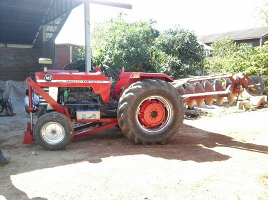 รถไถ Massey MF185  ใบดัน  ผานพรวน  7x26