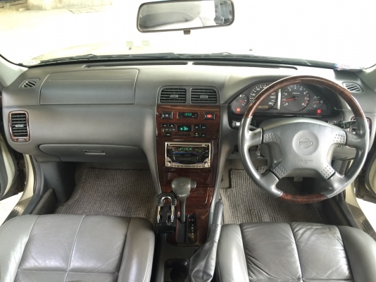 2001 NISSAN CERFIRO 2.0AT EXECUTIVE V6 สีน้ำตาล 2001 NISSAN CERFIRO 2.0AT EXECUTIVE V6 สีน้ำตาล