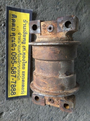 โรลเลอร์ KOMATSU PC60-5-6 เก่านอกญี่ปุ่นไม่เคยใช้งานในไทย โรลเลอร์ KOMATSU PC60-5-6 เก่านอกญี่ปุ่นไม่เคยใช้งานในไทย