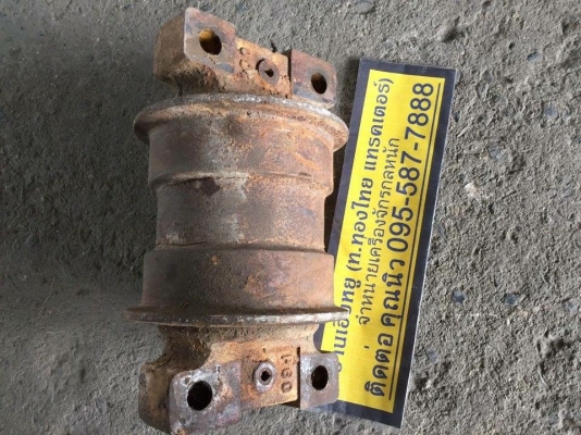 โรลเลอร์ KOMATSU PC60-5-6 เก่านอกญี่ปุ่นไม่เคยใช้งานในไทย โรลเลอร์ KOMATSU PC60-5-6 เก่านอกญี่ปุ่นไม่เคยใช้งานในไทย