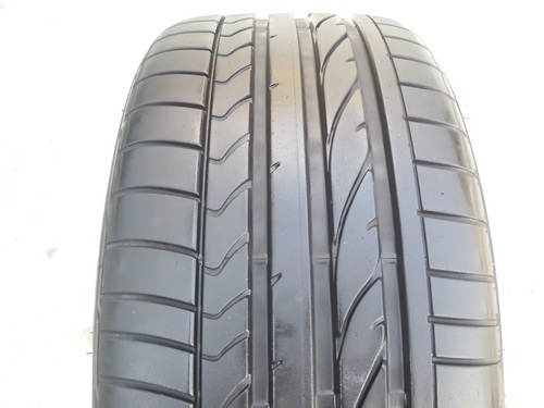 ขายยาง245/40/18 ปี 0114  BEIDGESTONE  POTENZA  2 เส้น