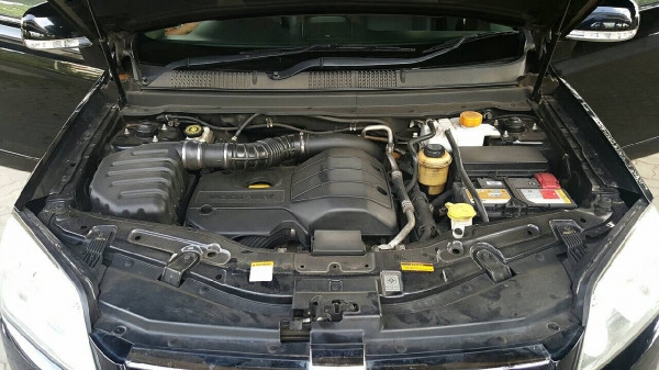 2010 CHAVROLET CAPTIVA 2.0LT 2WD สีดำ 2010 CHAVROLET CAPTIVA 2.0LT 2WD สีดำ