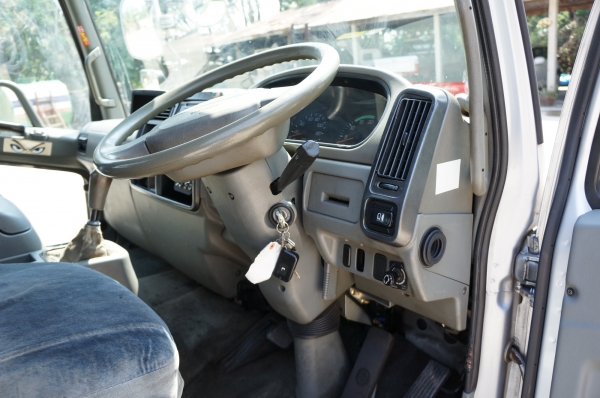 FROM JAPAN ขายหัวเก๋ง MITSUBISHI FIGHTER ตาเพชร หัวกว้าง