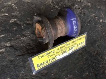 โรลเลอร์ KOMATSU PC40-7 เก่านอกญี่ปุ่นไม่เคยใช้งานในไทย โรลเลอร์ KOMATSU PC40-7 เก่านอกญี่ปุ่นไม่เคยใช้งานในไทย