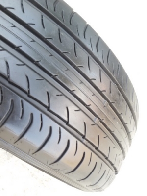 ขายยาง225/60/18 ปี 4612 DUNLOP MAXX050  4 เส้น