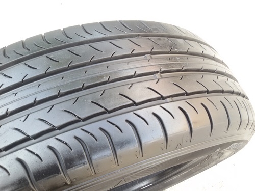 ขายยาง225/60/18 ปี 4612 DUNLOP MAXX050  4 เส้น