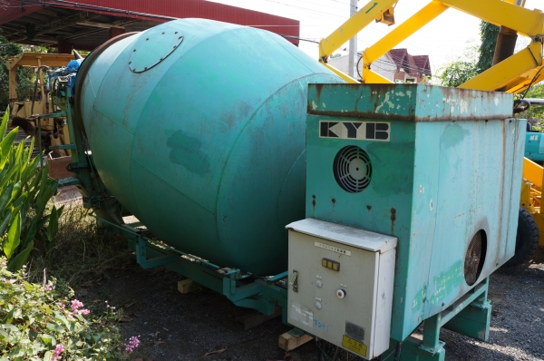 FROM JAPAN โม่สิบล้อขนาด 7 คิวของ KAYABA คายาบ้า