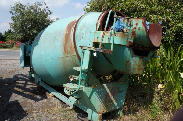 FROM JAPAN โม่สิบล้อขนาด 7 คิวของ KAYABA คายาบ้า