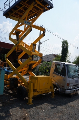 ขายรถกระเช้า TADANO  ยกสูงได้ 9 เมตร