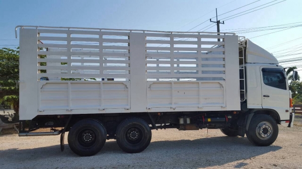ขาย HINO MEGA 220 แรงม้า กระบะล่องไม่ดั้ม