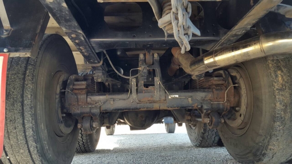 ขาย HINO MEGA 220 แรงม้า กระบะล่องไม่ดั้ม