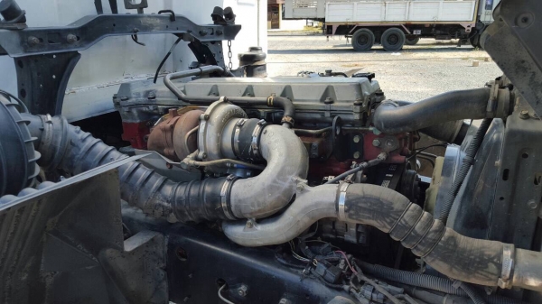 ขาย HINO MEGA 220 แรงม้า กระบะล่องไม่ดั้ม