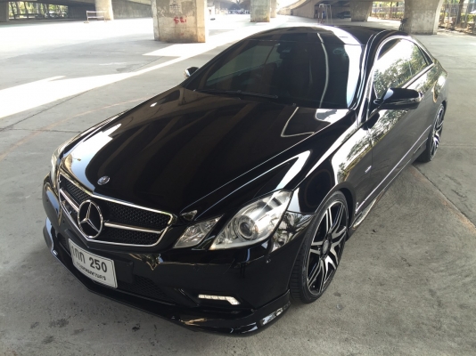 Benz E 250 Coupe CDI ปี 2009 รถมือเดียวป้ายแดงสภาพกริ๊บมาก รถใช้น้อย ประวัติดี อุปรณ์ครบ เอกสารพร้อมโอน