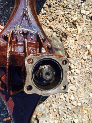 ขายคับ เสื้อเพลา isuzu แอล 4 ล้อ