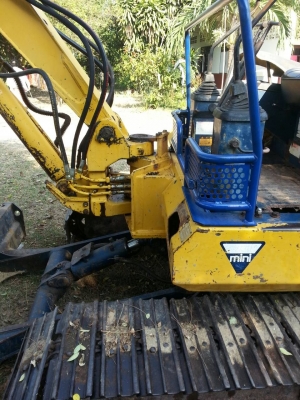 ขายรถแบคโฮ โคมัตสุ 40-6