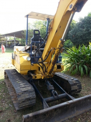 ขายรถแบคโฮ โคมัตสุ 40-6