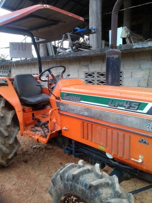 ขายด่วนรถไถมือสองญี่ปุ่น  45แรง L145