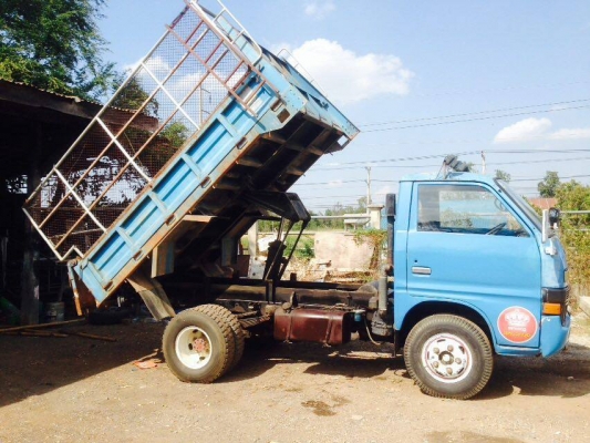 ขายรถ 6 ล้อดั้มเครื่อง 100 แรง