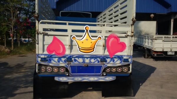 ขายรถ 6 ล้อใหญ่ HINO 150แรง สภาพสวยเดิม  เครื่องดี คัชชีสวย ยาว 5.50 รถห้างแท้  พร้อมใช้งานเลยครับ ม