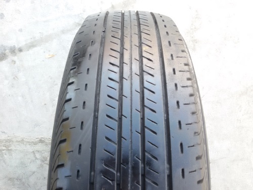 ขายยาง195R15 ปี 13  BRIDGESTONE R611  4 เส้น