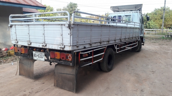 ขาย FRR32 เครื่อง 6HE1 195 เเรง ยาว 6.00 ม.เครื่งดีครัซซีสวย