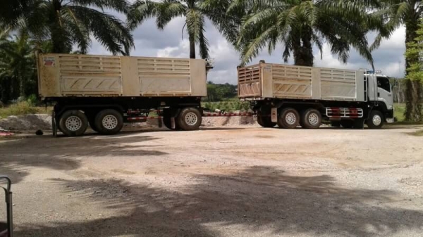 อีซูสุ 360 ปี 56 วิ่ง 107,000 กิโล สวย เดิม ทุกชิ้น รถอยู่สุราษ ( จัดแน่นได้ 2,500,000 ) อีซูสุ 360 ปี 56 วิ่ง 107,000 กิโล สวย เดิม ทุกชิ้น รถอยู่สุราษ ( จัดแน่นได้ 2,500,000 )