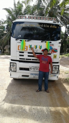 อีซูสุ 360 ปี 56 วิ่ง 107,000 กิโล สวย เดิม ทุกชิ้น รถอยู่สุราษ ( จัดแน่นได้ 2,500,000 ) อีซูสุ 360 ปี 56 วิ่ง 107,000 กิโล สวย เดิม ทุกชิ้น รถอยู่สุราษ ( จัดแน่นได้ 2,500,000 )