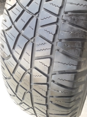 ขายยาง265/70/16 ปี 0712 MICHERLIN CROSS  4 เส้น