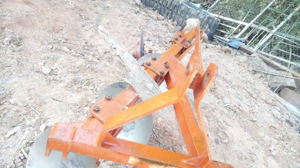 ขาย ผานสาม รถไถ 36-47 แรง